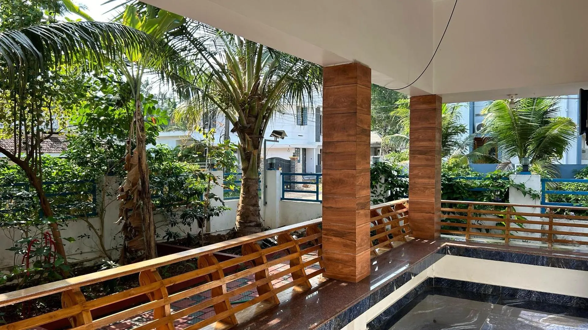 Tropical Villa Varkala